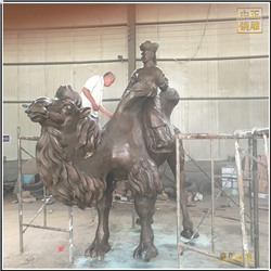 两米骆驼雕塑铸造