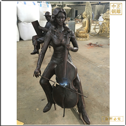 拉大提琴人物设计 