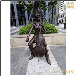 室外广场拉琴人物雕塑 