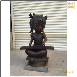 小女孩弹钢琴铜雕塑 